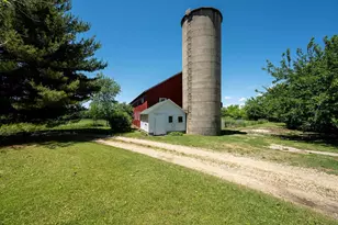 3402 Rutland Dunn Town Line Rd, Stoughton, WI 53589 - Photo 52