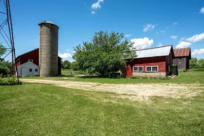 3402 Rutland Dunn Town Line Road, Stoughton, WI 53589 - Photo 46