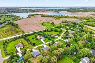 1789 Lunde Cir, Stoughton, WI 53589 - Photo 6