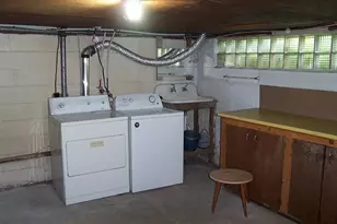 812 E Jefferson St, Waupun, WI 53963 - Photo 16
