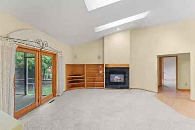 809 Hanksfield Place, Prairie Du Sac, WI 53578 - Photo 14