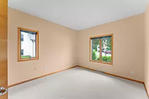 809 Hanksfield Pl, Prairie Du Sac, WI 53578 - Photo 38