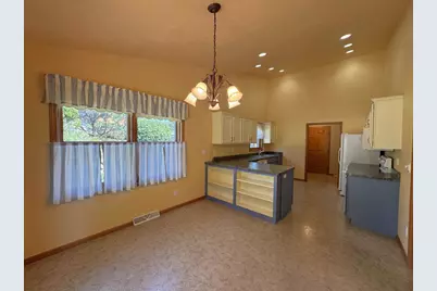 1002 N 2nd Street, Monroe, WI 53566 - Photo 24