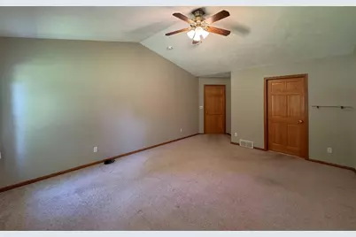 1002 N 2nd Street, Monroe, WI 53566 - Photo 34