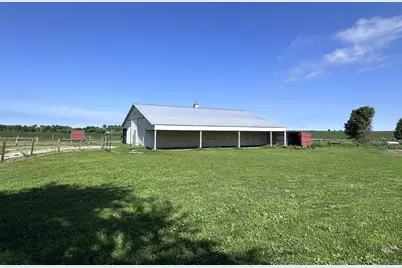 1626 S County Road C, Darien, WI 53114 - Photo 8