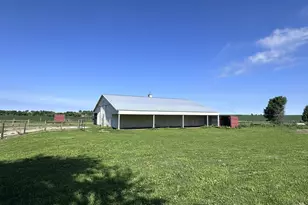 1626 S County Road C, Darien, WI 53114 - Photo 8