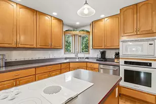 6443 Hickory Ln, Waunakee, WI 53597 - Photo 18