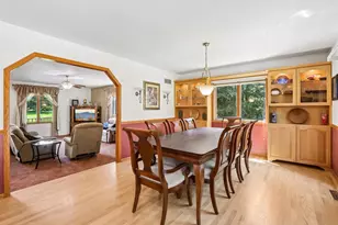 6443 Hickory Ln, Waunakee, WI 53597 - Photo 12