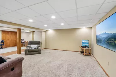 6443 Hickory Lane, Waunakee, WI 53597 - Photo 38