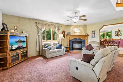 6443 Hickory Lane, Waunakee, WI 53597 - Photo 10