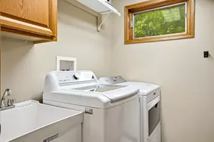 E9340 E Bay Ln, Wisconsin Dells, WI 53965 - Photo 40