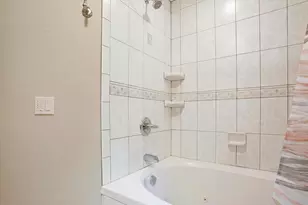 E9340 E Bay Ln, Wisconsin Dells, WI 53965 - Photo 30