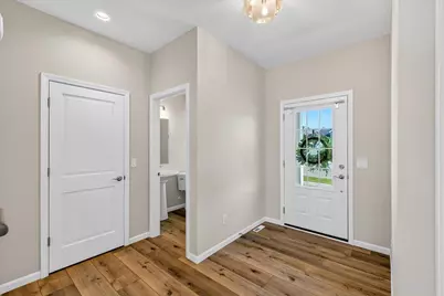 4085 Bear Tree Parkway, DeForest, WI 53532 - Photo 4