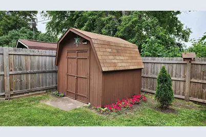 1851 Cleveland Street, Beloit, WI 53511 - Photo 4