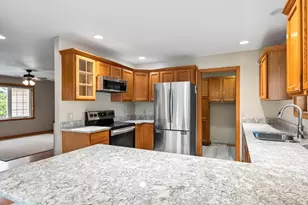 N6015 Killdeer Ln, Green Lake, WI 54941 - Photo 12