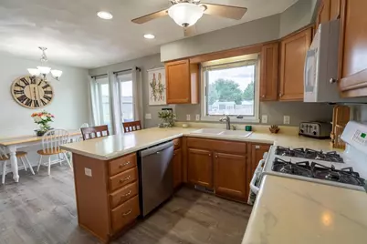 3404 Tennyson Drive, Janesville, WI 53548 - Photo 6