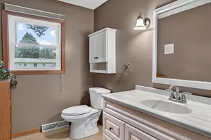 2206 Aspen Rd, Madison, WI 53711 - Photo 16