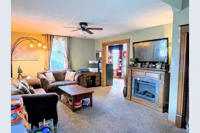 211 S Prairie Street, Prairie Du Chien, WI 53821 - Photo 10