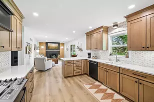 3489 Dell Dr, Madison, WI 53718 - Photo 16
