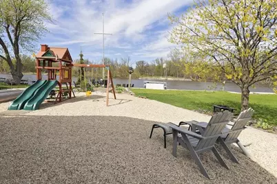 531 E Milwaukee Avenue, Fort Atkinson, WI 53538 - Photo 28