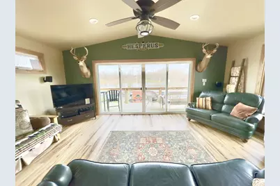 531 E Milwaukee Avenue, Fort Atkinson, WI 53538 - Photo 6
