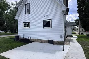 1221 Grace St, Janesville, WI 53545 - Photo 46