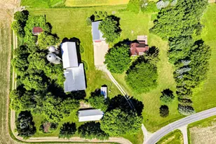 N7295 Manske Rd, Lake Mills, WI 53551 - Photo 2