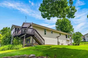 118 E Miller Rd, Rio, WI 53960 - Photo 4