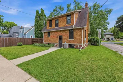 406 North Street, Beaver Dam, WI 53916 - Photo 2