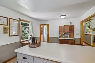 212 Madison St, Sauk City, WI 53583 - Photo 8