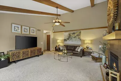 125 Coach House Drive, Madison, WI 53714 - Photo 18