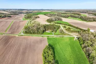 5030 S Valley Rd, Black Earth, WI 53515 - Photo 60