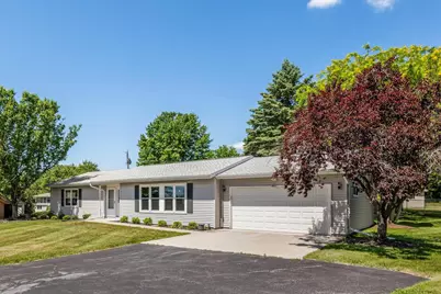 W846 North Court, Green Lake, WI 54941 - Photo 4