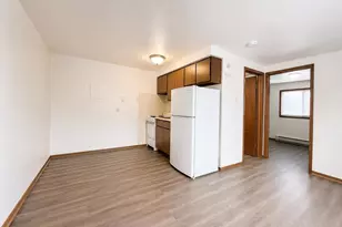 1722 Onsgard Rd, Madison, WI 53704 - Photo 6