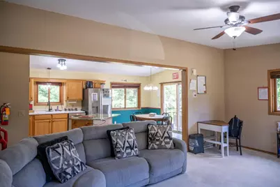 915 Deerborn Avenue, Friendship, WI 53934 - Photo 4