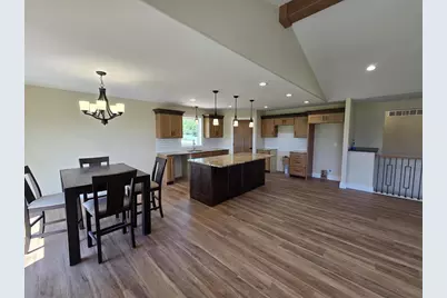 N7091 Still Point Trail, Pardeeville, WI 53954 - Photo 6