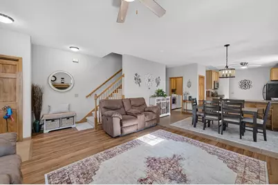 972 Stonehaven Drive, Sun Prairie, WI 53590 - Photo 6