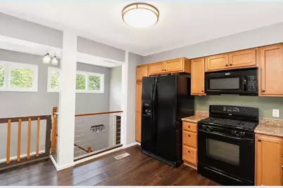 724 Crist Road, Beloit, WI 53511 - Photo 6