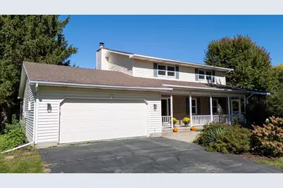 7824 Caribou Court, Verona, WI 53593 - Photo 2
