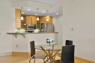 360 W Washington Ave, Madison, WI 53703 - Photo 10