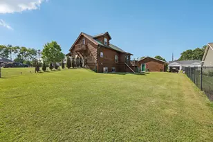 615 Lakeview Ave, Merrimac, WI 53561 - Photo 34