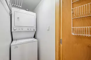111 N Hamilton St, Madison, WI 53703 - Photo 12