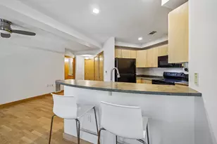 111 N Hamilton St, Madison, WI 53703 - Photo 6
