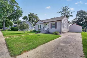 1129 Johnson St, Beloit, WI 53511 - Photo 2