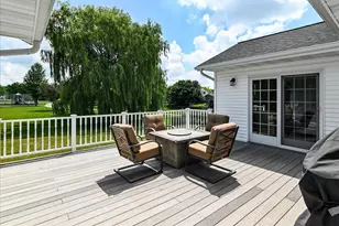 1107 Westminster Ct, Waunakee, WI 53597 - Photo 16