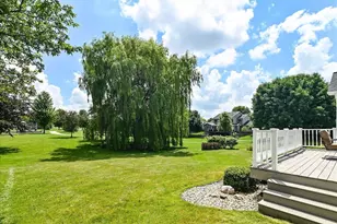 1107 Westminster Ct, Waunakee, WI 53597 - Photo 12
