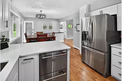 861 Blaser Court, Sun Prairie, WI 53590 - Photo 6