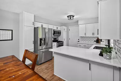 861 Blaser Court, Sun Prairie, WI 53590 - Photo 8
