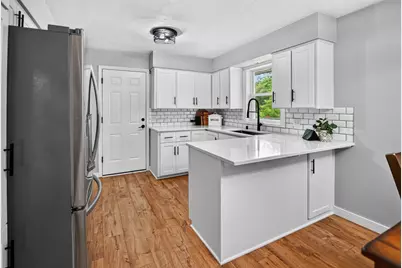 861 Blaser Court, Sun Prairie, WI 53590 - Photo 4