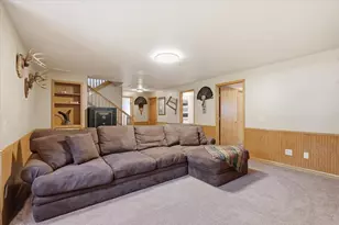 699 Robin Dr, Sun Prairie, WI 53590 - Photo 24